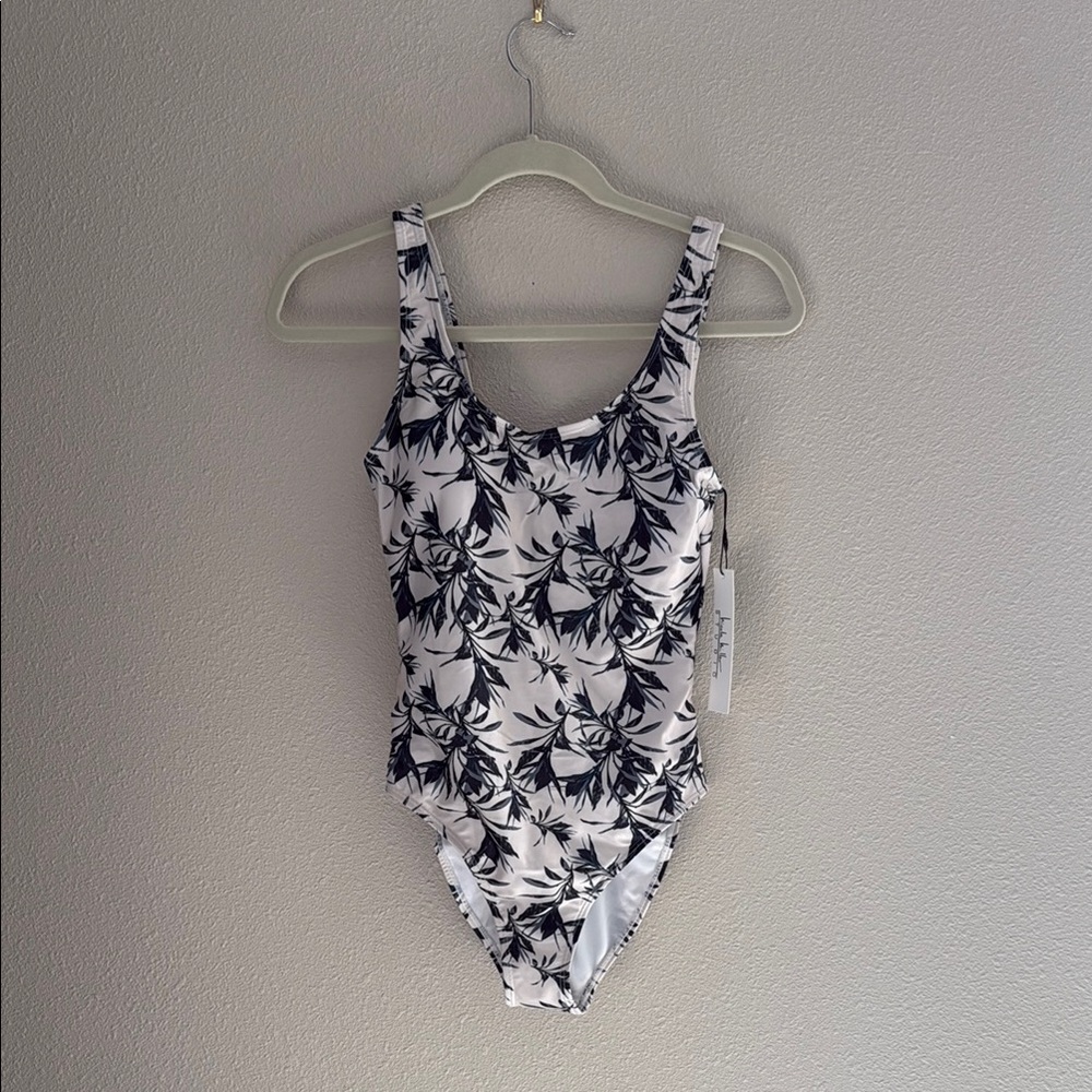 Nicole Miller Leaf Print One-Piece Swimsuit - NWT - size SM